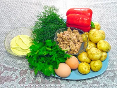 Салата с риба тон и картофи рецепта е готова да прости и вкусно