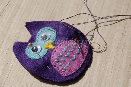 Owl изработени от филц с ръцете си