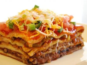 Lasagne în etapa multivarka Italiană de fotografii reteta pas