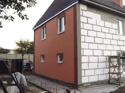 Construcție de case din spuma monolit (video)