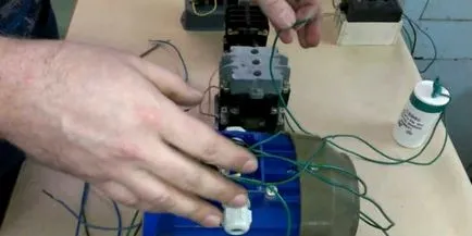 kapcsolat diagramja a motor 220 kondenzátoron keresztül