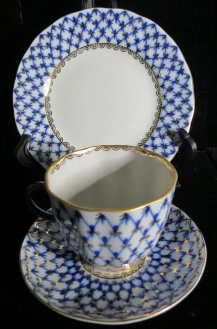 Pattern „Cobalt net” a magyar porcelán hagyomány