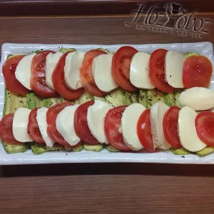 Вкусна италианска салата с моцарела и домати, hozoboz - ние знаем всичко за храната