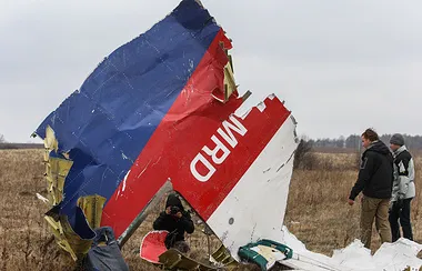 В Ница, терористична атака, при което загинаха най-малко 80 души - международна панорама