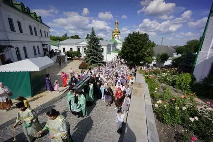 Църква на Св Chudotvortsa Nikolaya във водите - един лекар без обвинение