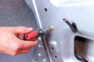 заключване на вратите, поддръжка и ремонт Lada Priora