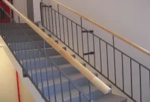 Stairway бетон и ъгъл на похода, odnomarshevaya до втория етаж, как да се направи най-много,