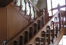 Stairway бетон и ъгъл на похода, odnomarshevaya до втория етаж, как да се направи най-много,