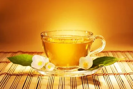 Ceaiul preparat din frunzele de meri beneficia și de un pericol pentru organism