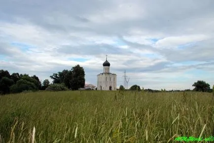 Църква на застъпничеството на Nerl, златен пръстен България