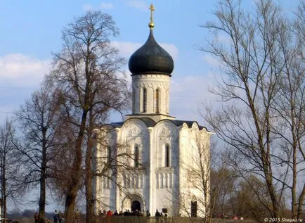 Biserica mijlocire pe Nerl în Bogolyubovo