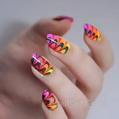 Nail Design mandula alakú számok, hírek és fotó oktatás