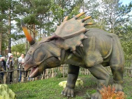 Dinopark (Magnyitogorszk) utazás a történelem előtti világot, mindenki számára elérhető