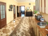 Casa de trei camere din Sudak închiriate de zi