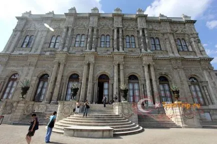 Dolmabahçe Palace Isztambul, fotók, videók, hely térképe