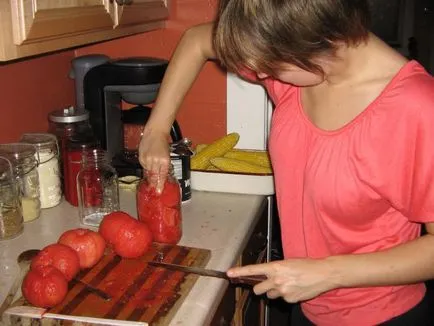 roșii de gătit în suc de mere