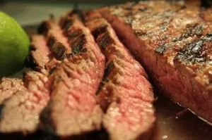 Főzni egy steak a grill