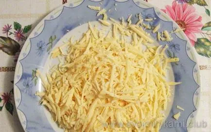 Cum de a găti o plăcintă cu cartofi și ciuperci în cuptorul pas cu pas reteta si fotografie