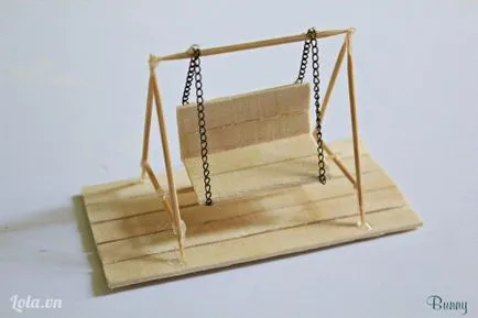 Hogyan készítsünk egy miniatűr swing saját kezét