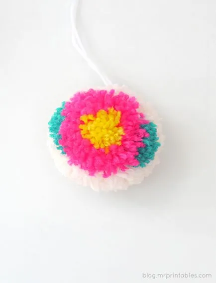 Cum sa faci o floare pompom multicoloră - atelier de lucru, filele mele