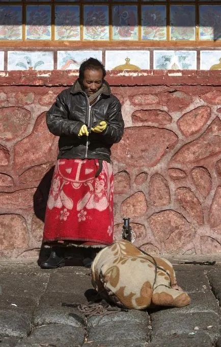 Как да се погребе в Тибет небесен погребална церемония