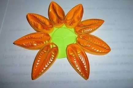 Quilling napraforgó mester osztály, hogyan lehet papírt napraforgó