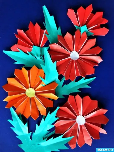 master-class pe origami „margarete colorate“