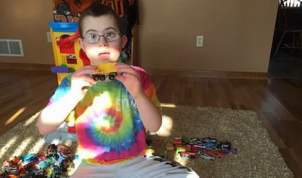 A fiam autista és Down-szindróma nem illik bármelyik közösségek