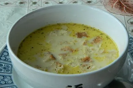 Lépésről lépésre recept készült rizzsel és uborka egy fotó - egy otthoni leves