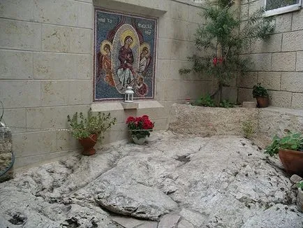 Fair позиция пояс на Пресвета Богородица - Възкресение църква (старата) г