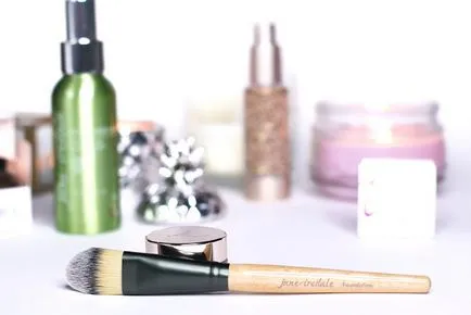 Új termékek Jane Iredale - tonális alapján folyékony ásványok alapítvány, az árnyékban alapozó szemhéj sima