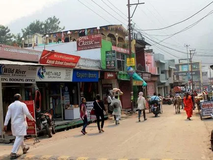 Rishikesh (India) - yoga, meditație, ashramuri, locuri de interes, independent de călătorie