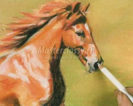 Рисуване пастел кон