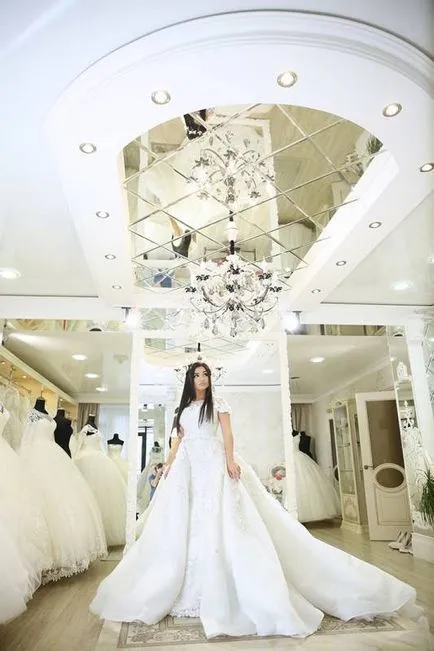 Cea mai frumoasă rochie de mireasa în salonul „Hellas“