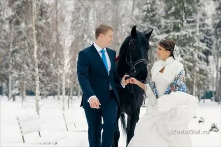 idei de moda de nunta pentru sedinta foto de nunta de iarna