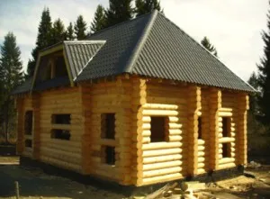 Contracția de case din lemn de lemn și termeni de valoare cherestea