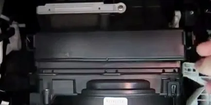 Helyettesítés Toyota Corolla kabin szűrő (120, 150)
