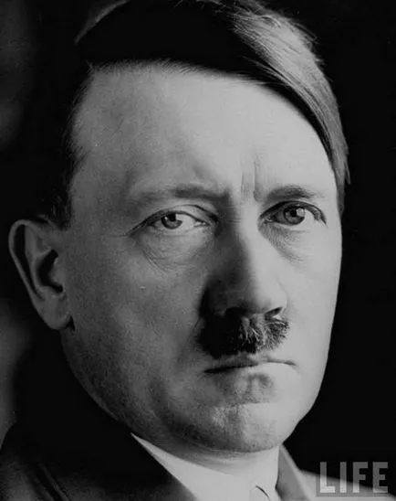 Животът на Адолф Хитлер в снимки