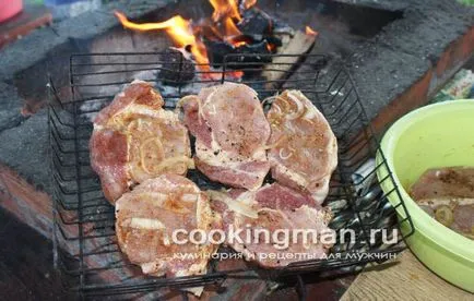 Шишчета от свинско филе - готвене за мъже