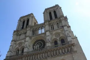 Raport privind o excursie la Paris
