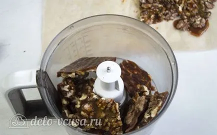 Mogyoró praliné recept egy fotó - egy lépésről lépésre főzés praliné dió