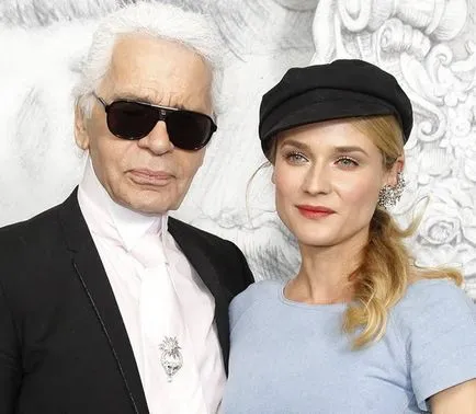 8 Moose Karl Lagerfeld