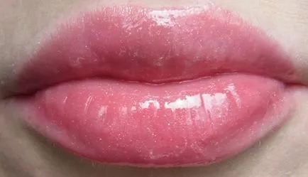 Lip Gloss clinique valahára glosswear SPF 15 (színárnyalat №14 pihenőház összetörni) - vélemények, fényképek és ár