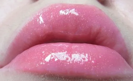 Lip Gloss clinique valahára glosswear SPF 15 (színárnyalat №14 pihenőház összetörni) - vélemények, fényképek és ár