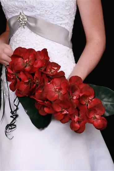 Menyasszonyi csokor vörös tónusok, melyiket válassza a kategóriában menyasszonyi csokor, esküvő, piros -