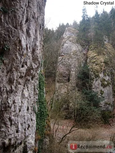 Cehă Moravia Karst - „peșteri fabuloase, râuri subterane, roci, prapastii