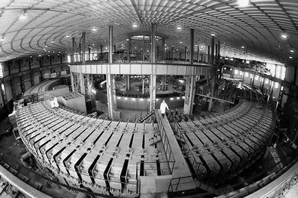 Fermilab interior, pisica lui Schrödinger