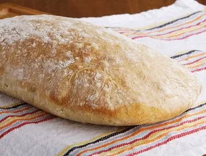 Olasz ciabatta recept sajttal sütőben otthon