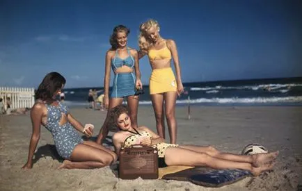 Историята на плаж бански костюми, Испания форум - казахски, български, украински