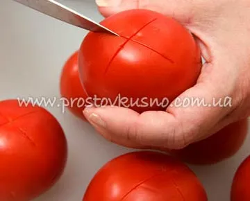 Cum de a separa pielea de tomate